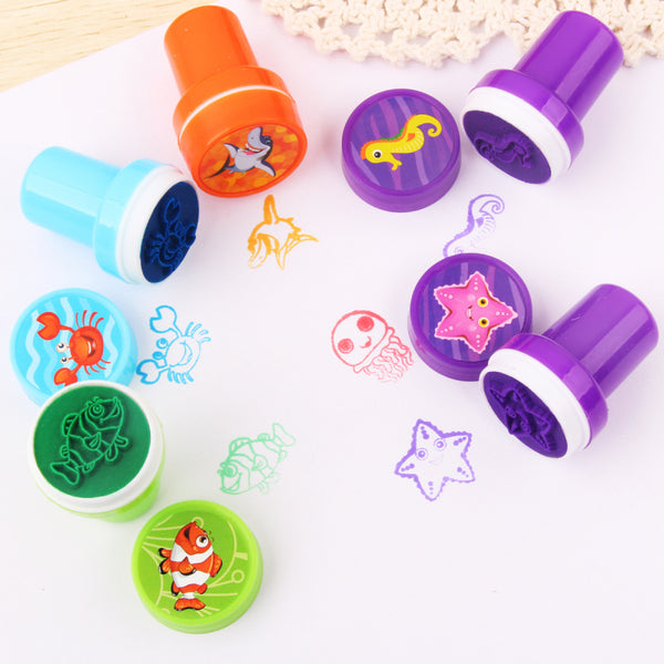 10pcs/Set Children Toy Stamps Cartoon Animals Fruits Kids Seal For Scrapbooking Stamper DIY Cartoon Stamper Toys